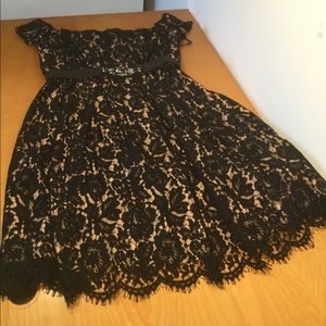 City Chic Off the Shoulder Lace Dreams Dress M/18
